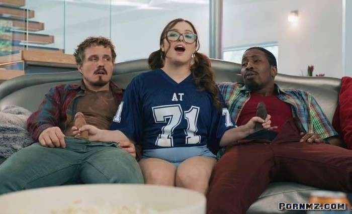 ModernDaySins Leana Lovings Taking Two For The Team Pornmz